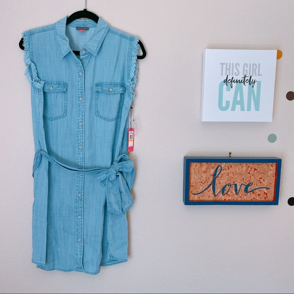 Vince Camuto Chambray Shirtdress - Picture 3 of 6